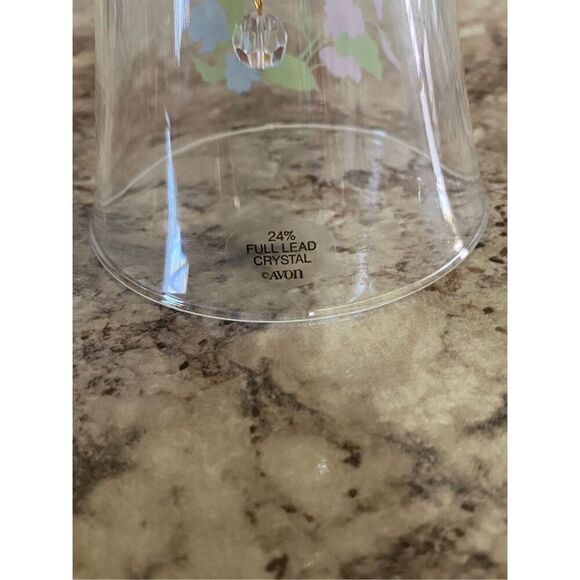 Avon April Crystal Bell 24% Full Lead Crystal - Picture 3 of 3